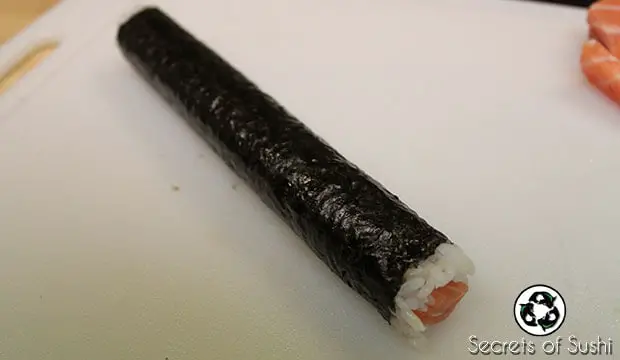 Salmon Roll whole