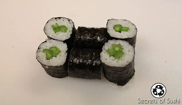 Cut asparagus roll
